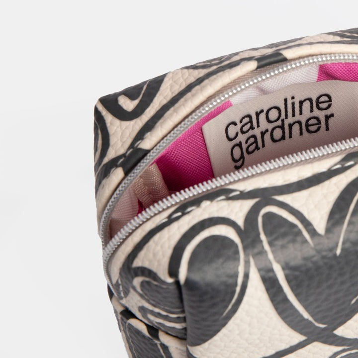 Mono Linked Heart Ultra Mini Cube Cosmetic Bag