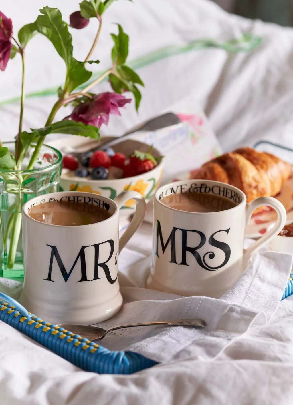 Emma Bridgewater Black Toast 'Mr & Mrs' Set of 2 1/2 Pint Mugs Boxed