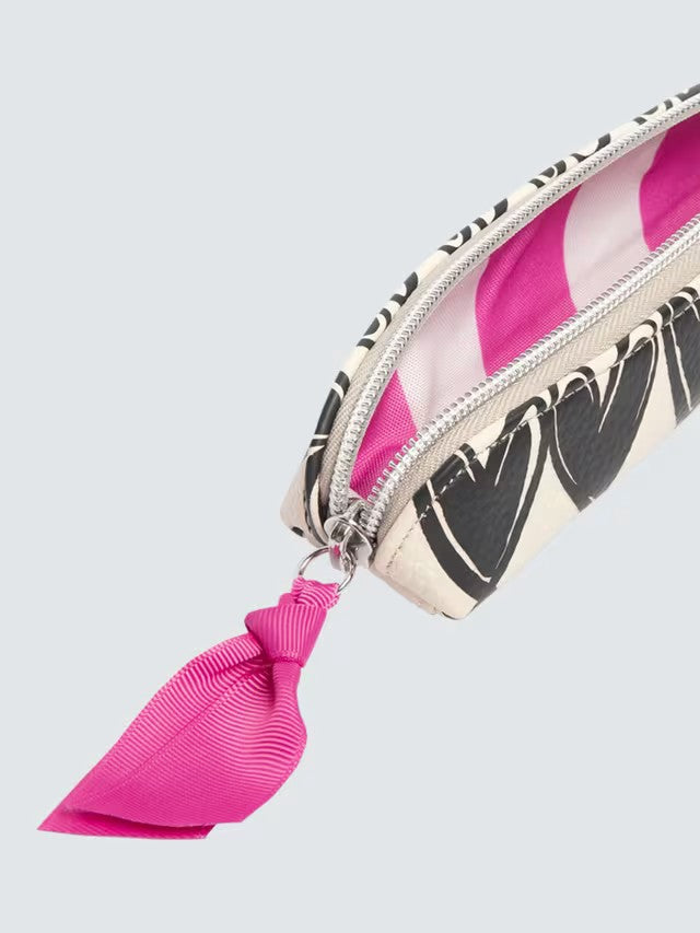 Mono Linked Heart Pencil / Make up Case
