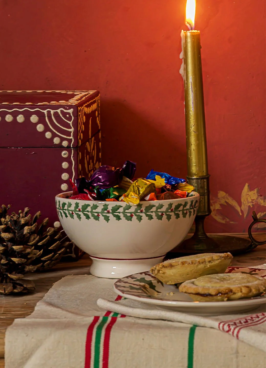 Emma Bridgewater Tiny Holly French Bowl