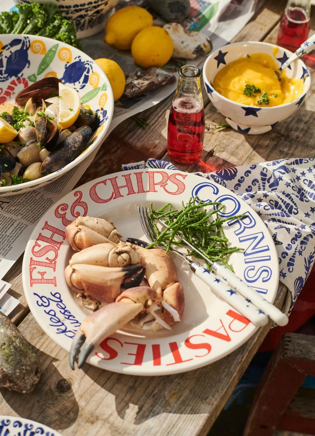 Emma Bridgewater Red & Blue Toast Fish & Chips Large Dinner Plate, 10.5 Inch
