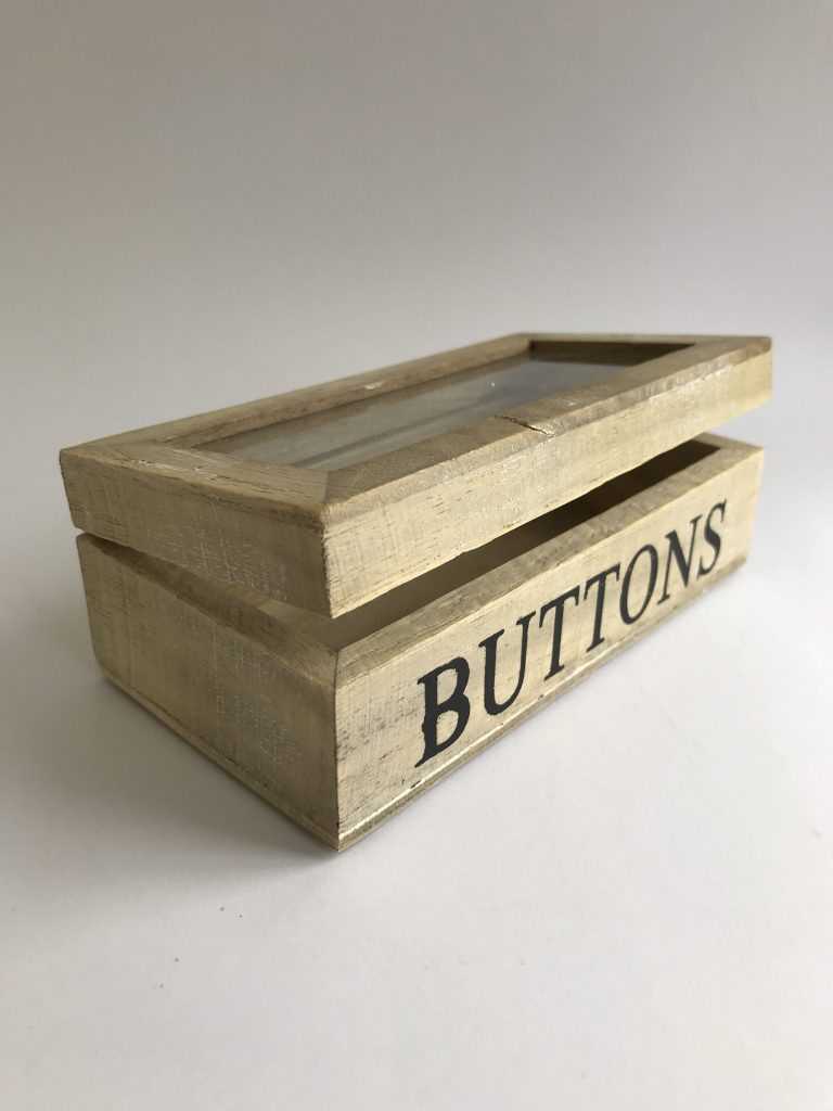 Gisela Graham Wooden Box Buttons